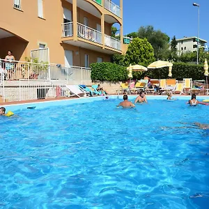 https://residence-orchidea-pietra-ligure.hotelitalianriviera.com