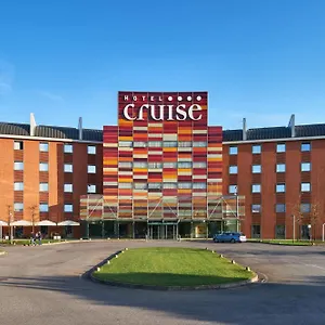 Cruise Montano Lucino