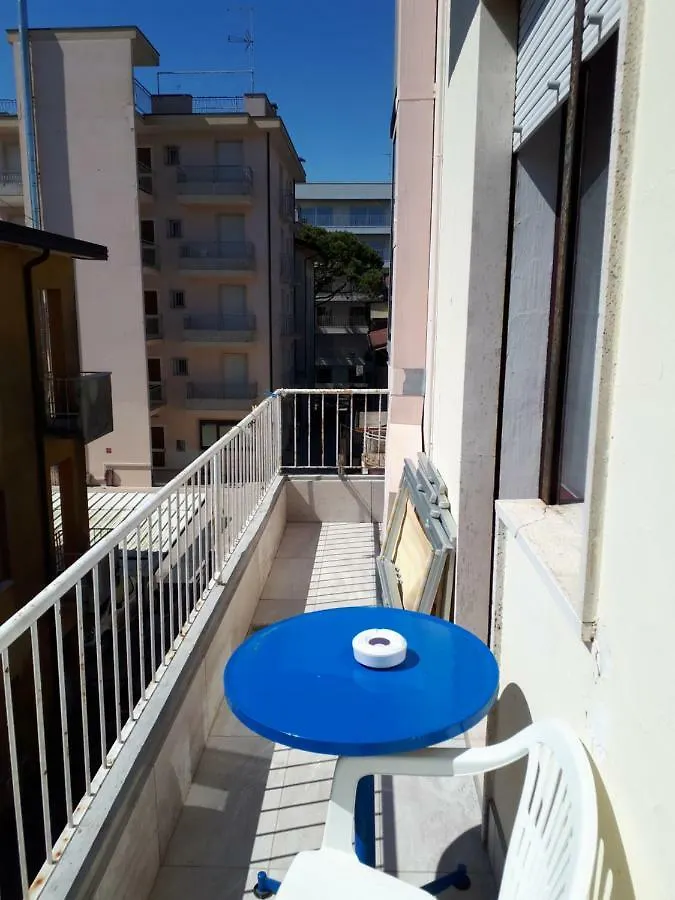 **  Hotel Villa Dina Lido di Jesolo Itálie