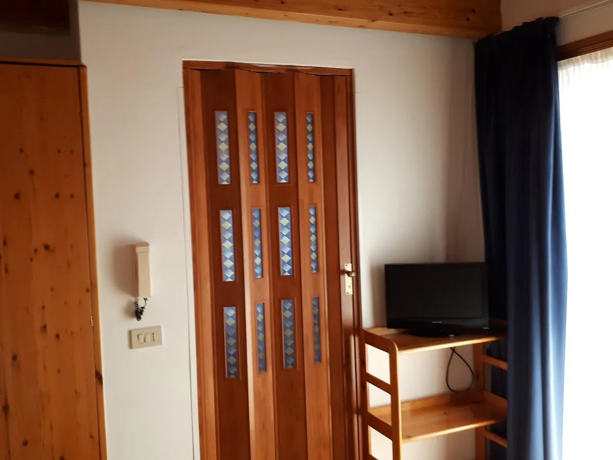 Hotel Villa Dina Lido di Jesolo 2*,  Olaszország