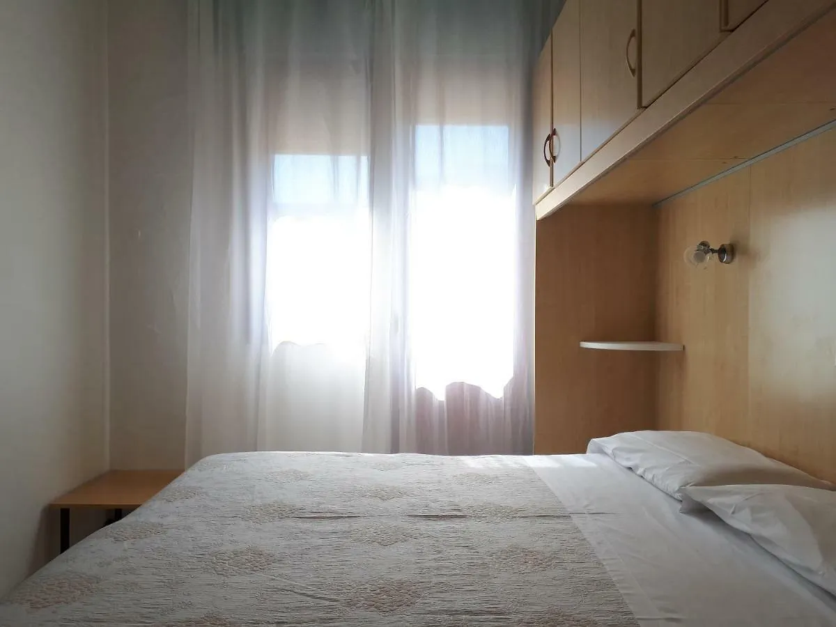 **  Hotel Villa Dina Lido di Jesolo Olaszország